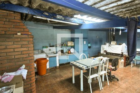 Casa à venda com 165m², 2 quartos e 1 vaga Casa à venda com 165m², 2 quartos e 1 vagaÁrea de Serviço