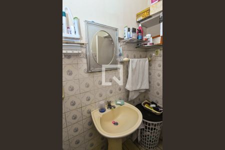 Casa à venda com 165m², 2 quartos e 1 vaga Casa à venda com 165m², 2 quartos e 1 vagaBanheiro