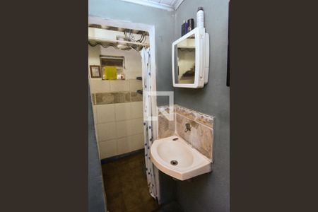 Casa à venda com 165m², 2 quartos e 1 vaga Casa à venda com 165m², 2 quartos e 1 vagaBanheiro da Suíte