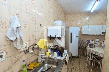 Casa à venda com 165m², 2 quartos e 1 vaga Casa à venda com 165m², 2 quartos e 1 vagaCozinha