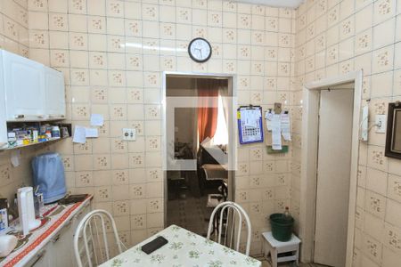 Casa à venda com 165m², 2 quartos e 1 vaga Casa à venda com 165m², 2 quartos e 1 vagaCozinha