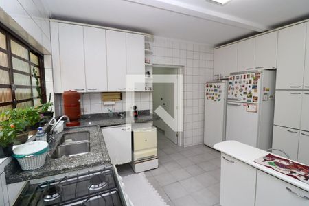 Casa à venda com 200m², 4 quartos e 2 vagasCozinha