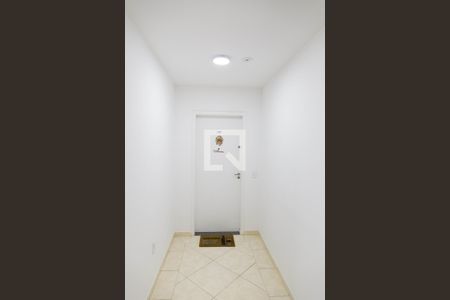 Apartamento à venda com 40m², 2 quartos e 1 vaga Apartamento à venda com 40m², 2 quartos e 1 vagaEntrada