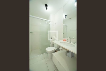 Banheiro de kitnet/studio para alugar com 1 quarto, 27m² em Vila Clementino, São Paulo