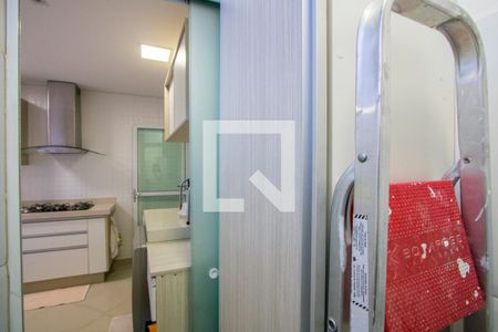 Apartamento à venda com 90m², 2 quartos e 1 vagaÁrea de serviço