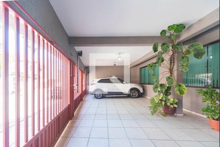 Casa à venda com 295m², 3 quartos e 3 vagas Casa à venda com 295m², 3 quartos e 3 vagasGaragem