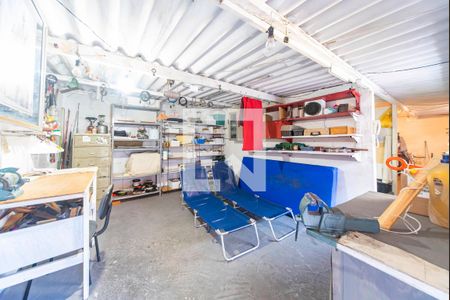 Casa à venda com 295m², 3 quartos e 3 vagas Casa à venda com 295m², 3 quartos e 3 vagasOficina