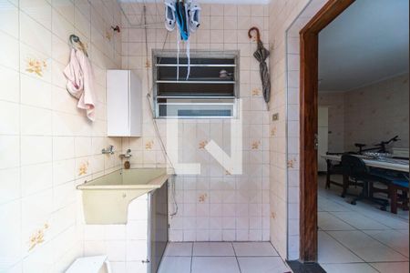 Casa à venda com 295m², 3 quartos e 3 vagas Casa à venda com 295m², 3 quartos e 3 vagasEntrada da Edícula