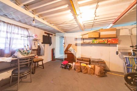 Casa à venda com 295m², 3 quartos e 3 vagas Casa à venda com 295m², 3 quartos e 3 vagasOficina