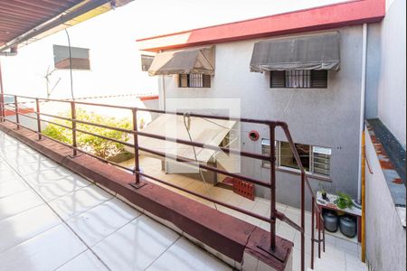 Casa à venda com 295m², 3 quartos e 3 vagas Casa à venda com 295m², 3 quartos e 3 vagasVaranda da Oficina