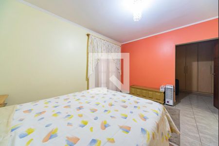 Casa à venda com 295m², 3 quartos e 3 vagas Casa à venda com 295m², 3 quartos e 3 vagasQuarto 3