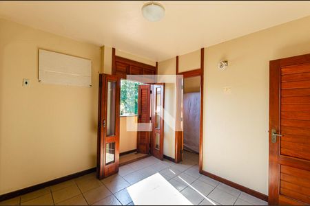 Casa de condomínio à venda com 675m², 7 quartos e 6 vagas Casa de condomínio à venda com 675m², 7 quartos e 6 vagasSuite