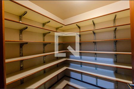 sala de casa de condomínio à venda com 7 quartos, 675m² em Largo da Batalha, Niterói