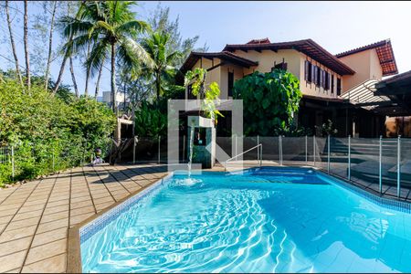 Casa de condomínio à venda com 675m², 7 quartos e 6 vagas Casa de condomínio à venda com 675m², 7 quartos e 6 vagasárea de lazer