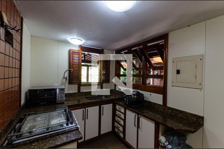 Casa de condomínio à venda com 675m², 7 quartos e 6 vagas Casa de condomínio à venda com 675m², 7 quartos e 6 vagasárea de lazer