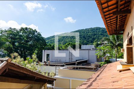 Casa de condomínio à venda com 675m², 7 quartos e 6 vagas Casa de condomínio à venda com 675m², 7 quartos e 6 vagassuite