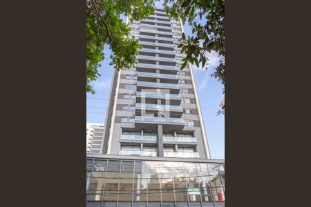 Apartamento para alugar com 75m², 3 quartos e 2 vagas Apartamento para alugar com 75m², 3 quartos e 2 vagasFachada