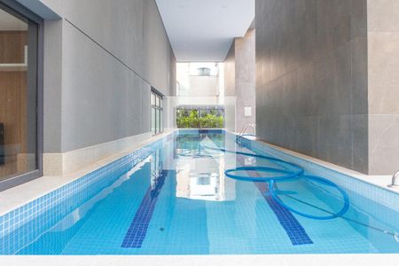 Apartamento para alugar com 75m², 3 quartos e 2 vagas Apartamento para alugar com 75m², 3 quartos e 2 vagasÁrea comum - Piscina