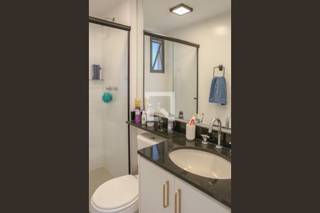 Apartamento para alugar com 75m², 3 quartos e 2 vagas Apartamento para alugar com 75m², 3 quartos e 2 vagasBanheiro Social