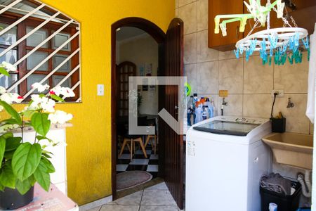 Casa à venda com 245m², 5 quartos e 4 vagas Casa à venda com 245m², 5 quartos e 4 vagasÁrea de Serviço