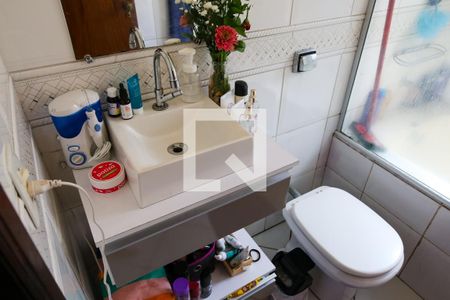 Casa à venda com 245m², 5 quartos e 4 vagas Casa à venda com 245m², 5 quartos e 4 vagasBanheiro da Suite 1