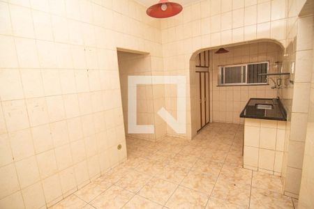 Casa à venda com 253m², 5 quartos e 1 vagaCozinha