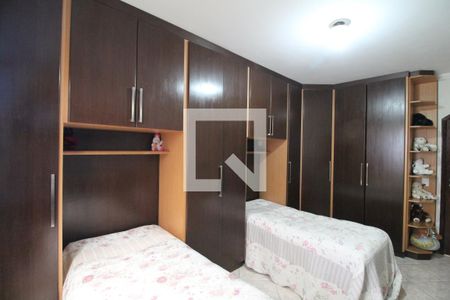 Casa à venda com 200m², 4 quartos e 2 vagasQuarto 4  