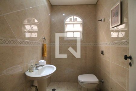 Casa à venda com 200m², 4 quartos e 2 vagasBanheiro 2