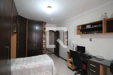 Casa à venda com 200m², 4 quartos e 2 vagasQuarto 4  