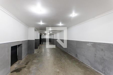 Garagem de casa à venda com 5 quartos, 320m² em Campestre, Santo André
