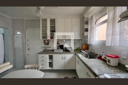 Apartamento para alugar com 152m², 4 quartos e 2 vagasCozinha