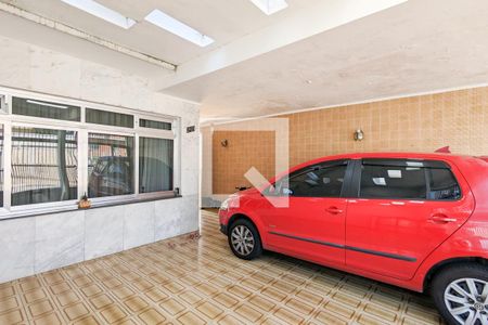 Casa à venda com 198m², 3 quartos e 2 vagas Casa à venda com 198m², 3 quartos e 2 vagasGaragem