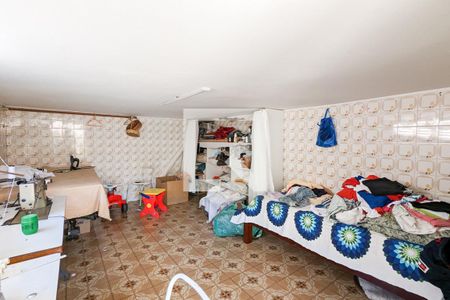 Casa à venda com 198m², 3 quartos e 2 vagas Casa à venda com 198m², 3 quartos e 2 vagasSalão