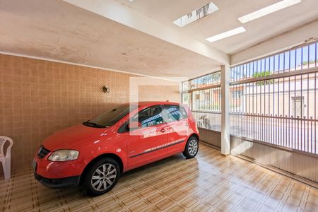 Casa à venda com 198m², 3 quartos e 2 vagas Casa à venda com 198m², 3 quartos e 2 vagasGaragem