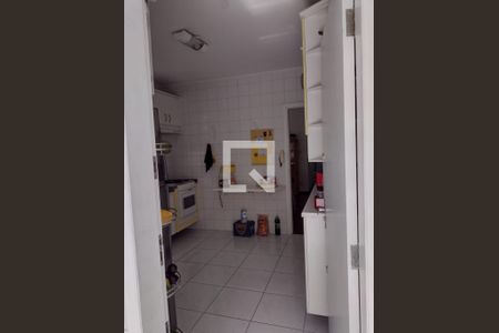 Casa à venda com 3 quartos, 150m² em Parque Sevilha, São Paulo