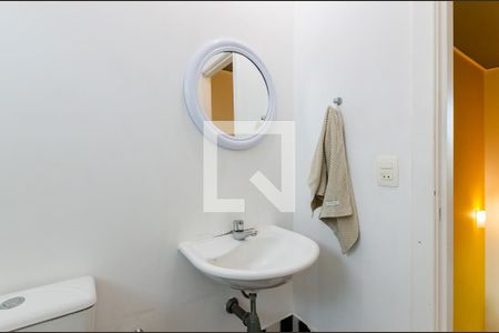 Apartamento para alugar com 130m², 2 quartos e 1 vaga Apartamento para alugar com 130m², 2 quartos e 1 vagaBanheiro