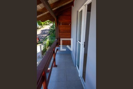 Casa para alugar com 90m², 2 quartos e 1 vagaSacada