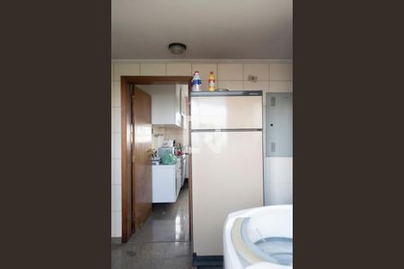 Apartamento para alugar com 175m², 4 quartos e 2 vagas Apartamento para alugar com 175m², 4 quartos e 2 vagasÁrea de Serviço