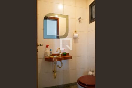 Lavabo de apartamento para alugar com 4 quartos, 175m² em Jardim São Paulo, São Paulo