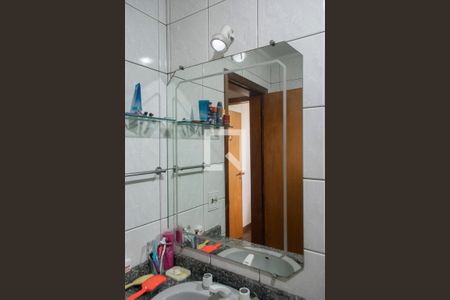 Apartamento para alugar com 175m², 4 quartos e 2 vagas Apartamento para alugar com 175m², 4 quartos e 2 vagasBanheiro