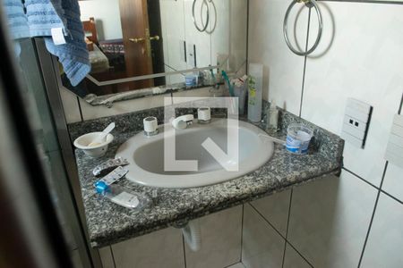 Apartamento para alugar com 175m², 4 quartos e 2 vagas Apartamento para alugar com 175m², 4 quartos e 2 vagasBanheiro quarto 4