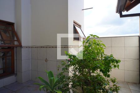 Casa para alugar com 840m², 4 quartos e 8 vagasQuarto 1 - Vista