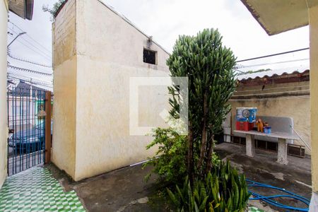 Casa à venda com 300m², 2 quartos e 2 vagasQuintal