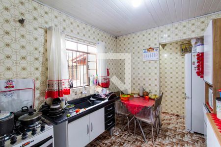 Casa à venda com 300m², 2 quartos e 2 vagasCozinha