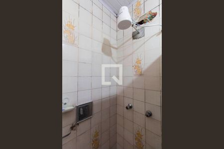 Casa à venda com 300m², 2 quartos e 2 vagasBanheiro