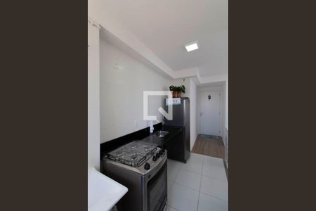 Cozinha e Área de Serviço de apartamento à venda com 2 quartos, 41m² em Vila Penteado, São Paulo