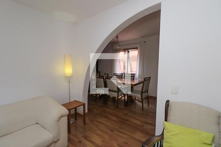 Apartamento à venda com 104m², 3 quartos e 1 vaga Apartamento à venda com 104m², 3 quartos e 1 vagaSala