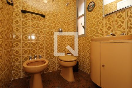 Apartamento à venda com 104m², 3 quartos e 1 vaga Apartamento à venda com 104m², 3 quartos e 1 vagaBanheiro do Corredor