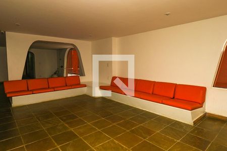 Apartamento à venda com 104m², 3 quartos e 1 vaga Apartamento à venda com 104m², 3 quartos e 1 vagaÁrea Comum - Hall Social