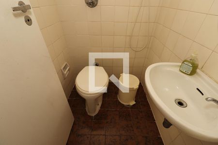 Apartamento à venda com 104m², 3 quartos e 1 vaga Apartamento à venda com 104m², 3 quartos e 1 vagaBanheiro de Serviço